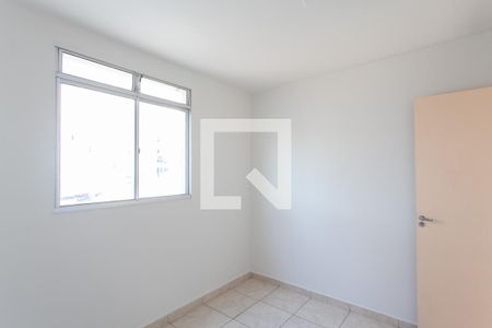 Quarto 1 de apartamento para alugar com 2 quartos, 44m² em Campo Alegre, Belo Horizonte