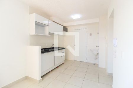 Sala/Cozinha de apartamento para alugar com 2 quartos, 32m² em Fazenda Aricanduva, São Paulo