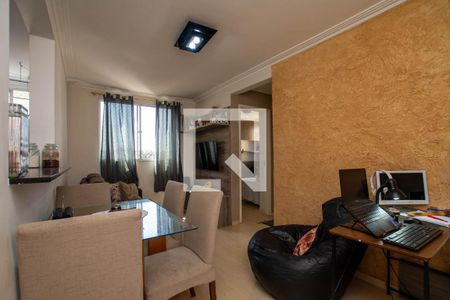 Apartamento à venda com 44m², 2 quartos e 1 vagaSala