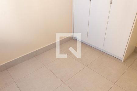 QUARTO 1 de apartamento para alugar com 2 quartos, 55m² em Vila Mimosa, Campinas