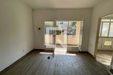 Sala de casa para alugar com 1 quarto, 55m² em Engenho do Porto, Duque de Caxias