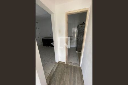 Cozinha de casa para alugar com 1 quarto, 55m² em Engenho do Porto, Duque de Caxias