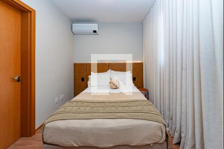 Quarto de apartamento para alugar com 3 quartos, 80m² em Havaí, Belo Horizonte