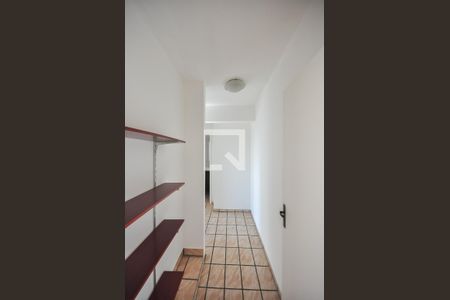 Corredor de apartamento para alugar com 2 quartos, 65m² em Jardim Monte Kemel, São Paulo