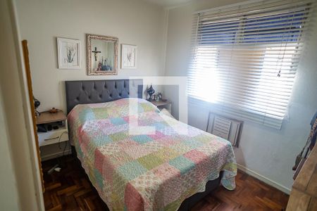 Quarto 1 de apartamento à venda com 2 quartos, 57m² em Laranjeiras, Rio de Janeiro