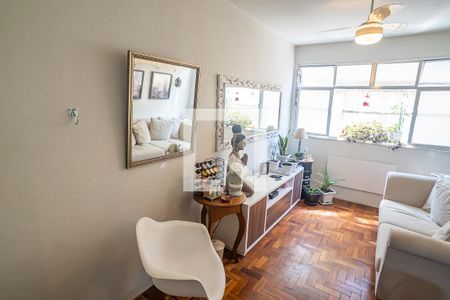 Sala de apartamento à venda com 2 quartos, 57m² em Laranjeiras, Rio de Janeiro