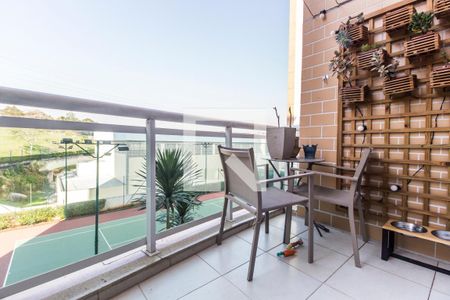 Apartamento à venda com 79m², 2 quartos e 2 vagas Apartamento à venda com 79m², 2 quartos e 2 vagasVaranda