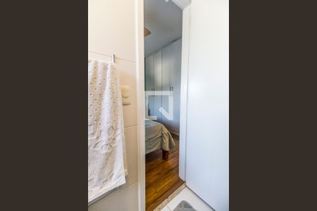 Apartamento à venda com 79m², 2 quartos e 2 vagas Apartamento à venda com 79m², 2 quartos e 2 vagasBanheiro da Suíte