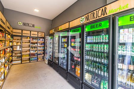 Apartamento à venda com 79m², 2 quartos e 2 vagas Apartamento à venda com 79m², 2 quartos e 2 vagasMercado