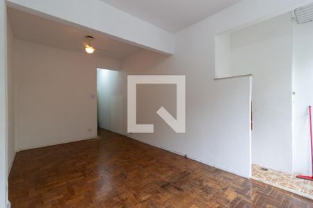 Sala / Quarto de apartamento para alugar com 1 quarto, 40m² em Estácio, Rio de Janeiro