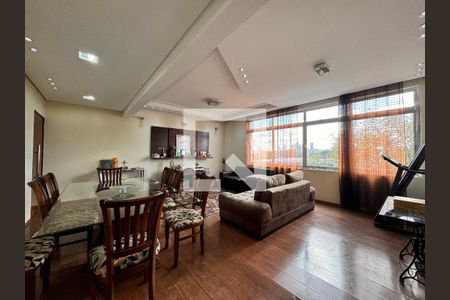 Sala de apartamento para alugar com 3 quartos, 140m² em Jardim, Santo André