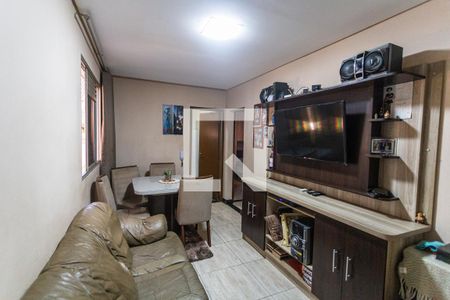 Sala de apartamento à venda com 2 quartos, 44m² em Santa Efigênia, Belo Horizonte