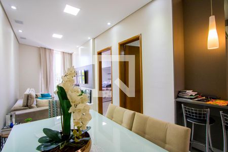 Sala de apartamento à venda com 2 quartos, 100m² em Vila Alzira, Santo André