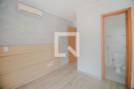 Suíte de apartamento à venda com 2 quartos, 62m² em Passo D’areia, Porto Alegre