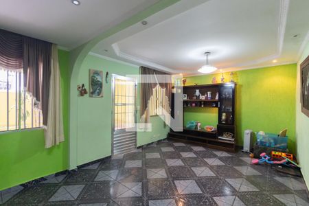 Sala de casa para alugar com 3 quartos, 250m² em Jardim Marabá, São Paulo