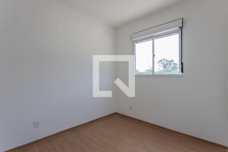 Quarto 1 de apartamento para alugar com 2 quartos, 42m² em Morro Santana, Porto Alegre