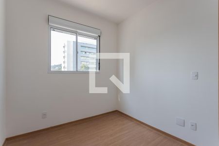 Quarto 1 de apartamento para alugar com 2 quartos, 42m² em Morro Santana, Porto Alegre