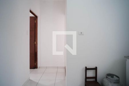 Sala/Cozinha de casa para alugar com 1 quarto, 60m² em Vila Nova Savoia, São Paulo