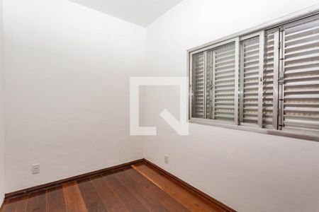 Quarto 1 de casa para alugar com 3 quartos, 320m² em Aclimação, São Paulo