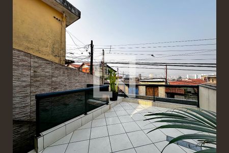 Sacada de casa à venda com 3 quartos, 240m² em Jardim Monte Azul, São Paulo