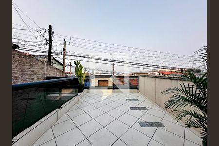 Sacada de casa para alugar com 3 quartos, 240m² em Jardim Monte Azul, São Paulo