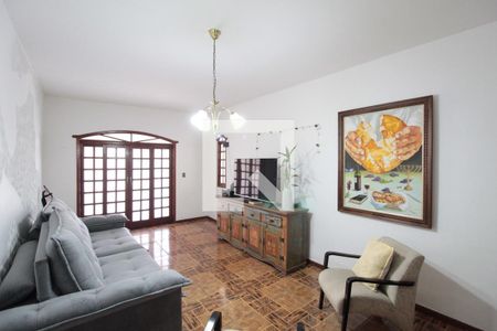 Sala de casa à venda com 5 quartos, 360m² em Providência, Belo Horizonte