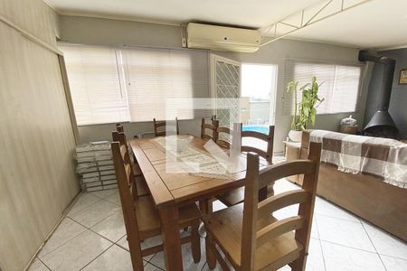 Sala de Jantar de casa para alugar com 2 quartos, 105m² em São José, São Leopoldo