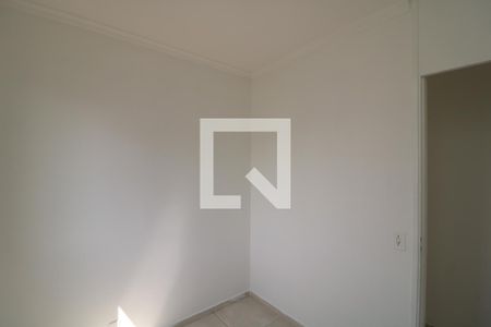 Quarto 2 de apartamento para alugar com 3 quartos, 55m² em Jardim Santa Terezinha (zona Leste), São Paulo