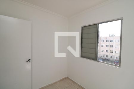 Quarto 2 de apartamento para alugar com 3 quartos, 55m² em Jardim Santa Terezinha (zona Leste), São Paulo