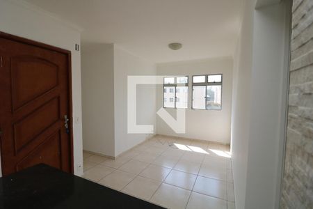 Sala de apartamento para alugar com 3 quartos, 55m² em Jardim Santa Terezinha (zona Leste), São Paulo