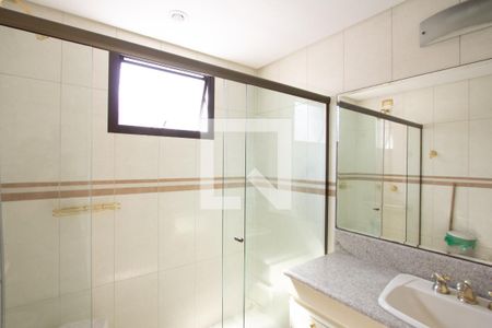 Apartamento para alugar com 214m², 4 quartos e 3 vagas Apartamento para alugar com 214m², 4 quartos e 3 vagasBanheiro