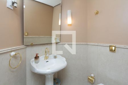 Apartamento para alugar com 214m², 4 quartos e 3 vagas Apartamento para alugar com 214m², 4 quartos e 3 vagasLavabo