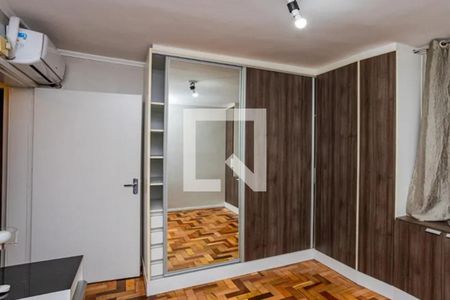 Quarto 1 de apartamento à venda com 2 quartos, 55m² em Centro, São Leopoldo