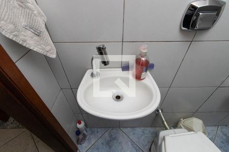 Lavabo de casa à venda com 3 quartos, 123m² em Vila Gustavo, São Paulo