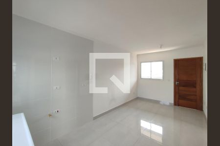 Sala e Cozinha Integrada  de apartamento para alugar com 2 quartos, 40m² em Jardim Maringá, São Paulo