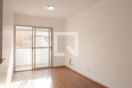 Sala de apartamento para alugar com 3 quartos, 75m² em Vila Nossa Senhora das Vitórias, Mauá