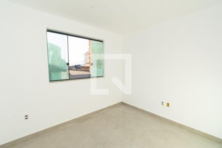 Quarto 1 de casa à venda com 2 quartos, 100m² em Diamante, Belo Horizonte