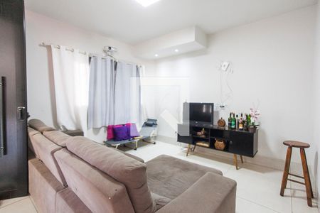 Sala 1 de casa para alugar com 3 quartos, 180m² em Nova Uberlândia, Uberlândia