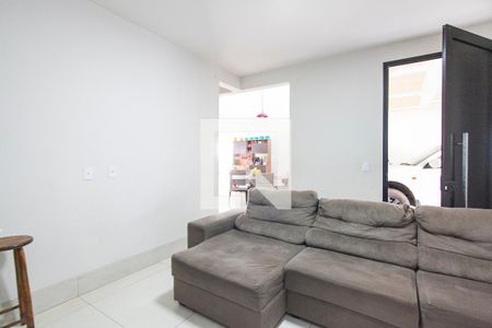 Sala 1 de casa para alugar com 3 quartos, 180m² em Nova Uberlândia, Uberlândia