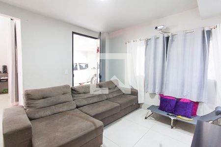 Sala 1 de casa para alugar com 3 quartos, 180m² em Nova Uberlândia, Uberlândia