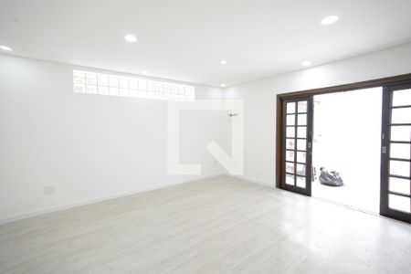 Sala de casa à venda com 3 quartos, 612m² em Ipiranga, São Paulo