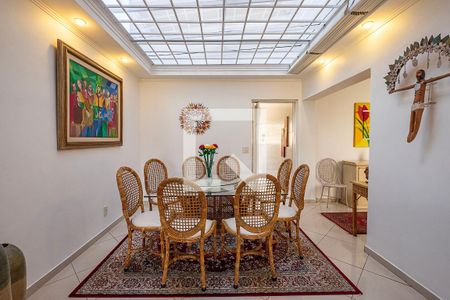 Sala de casa para alugar com 4 quartos, 360m² em Jardim das Bandeiras, São Paulo