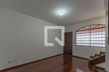 Sala de casa de condomínio à venda com 2 quartos, 60m² em Santa Branca, Belo Horizonte