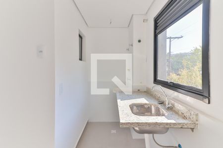 Sala / Cozinha / Area de Serviço de apartamento à venda com 1 quarto, 31m² em Jardim Trussardi, São Paulo