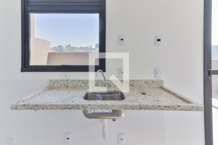 Sala / Cozinha de apartamento à venda com 1 quarto, 74m² em Jardim Trussardi, São Paulo