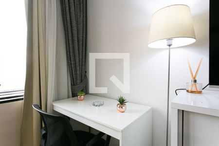 Studio - Mesa e Cadeiras de kitnet/studio à venda com 1 quarto, 34m² em Cidade Mãe do Céu, São Paulo