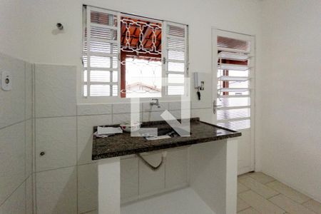 Sala/Cozinha de casa para alugar com 1 quarto, 30m² em Santa Rosa, Vinhedo