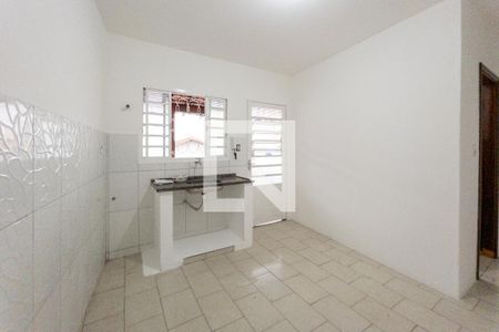 Sala/Cozinha de casa para alugar com 1 quarto, 30m² em Santa Rosa, Vinhedo