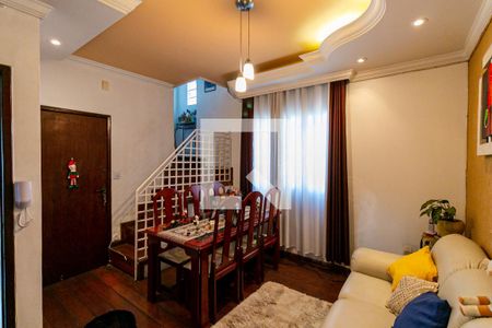 Sala  de apartamento à venda com 2 quartos, 120m² em Alto Barroca, Belo Horizonte