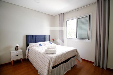 Quarto de casa à venda com 3 quartos, 120m² em Pinheiros, São Paulo